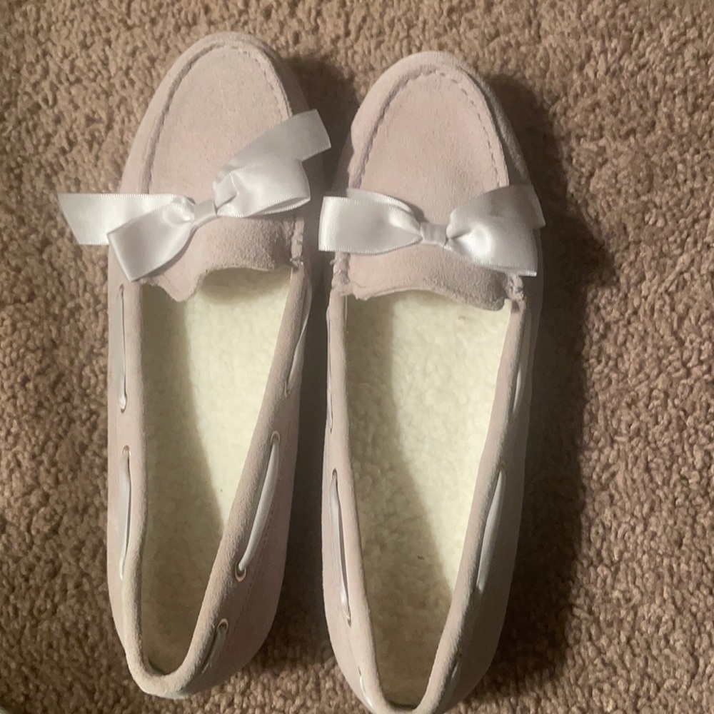 Vionic Alice slipper moccasins, size 8.